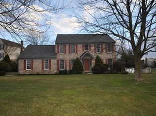 1 Paddock Pl, Hockessin, DE 19707