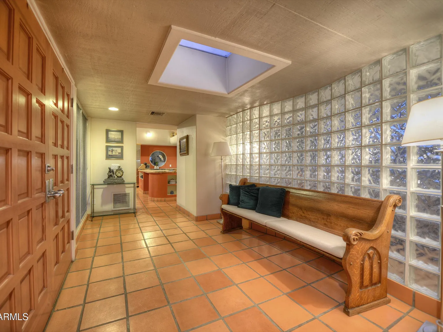 2 bed, 2.5 bath, 2273 sqft, $3,400 — Photo 3