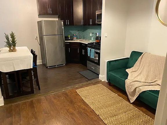 3rd image of 5107 Avenue H Floor 2