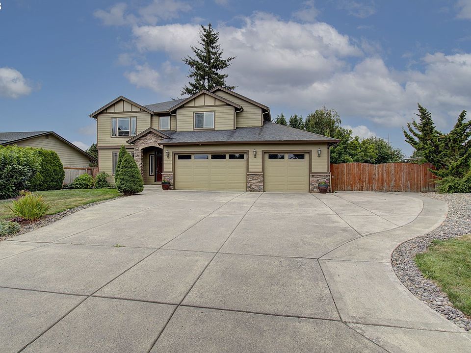 1st image of 10715 NE 84th St