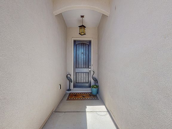4th image of 917 Palo Alto Ct