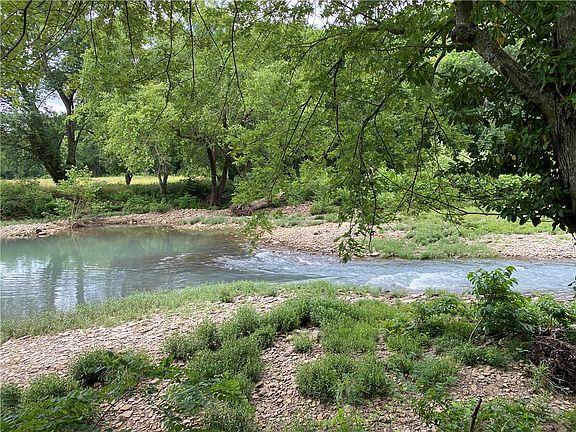 4th image of Madison County #5111