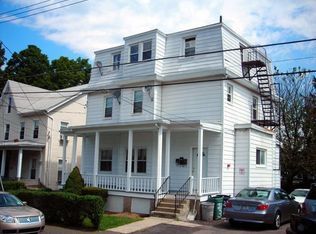 21 Cooley St, Pleasantville, NY 10570