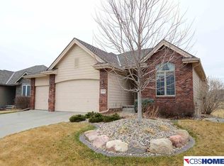 12714 Scott St, Omaha, NE 68142