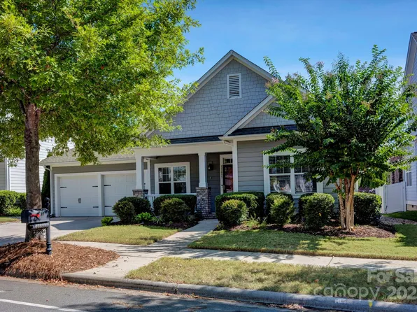 11633 Bradford Park Dr, Davidson, NC 28036