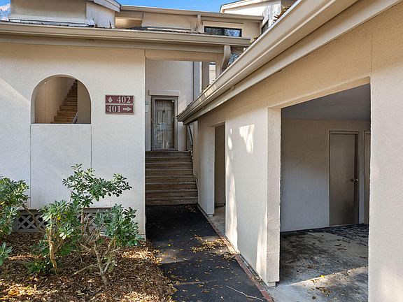 5th image of 401 Yacht Harbor Ct
