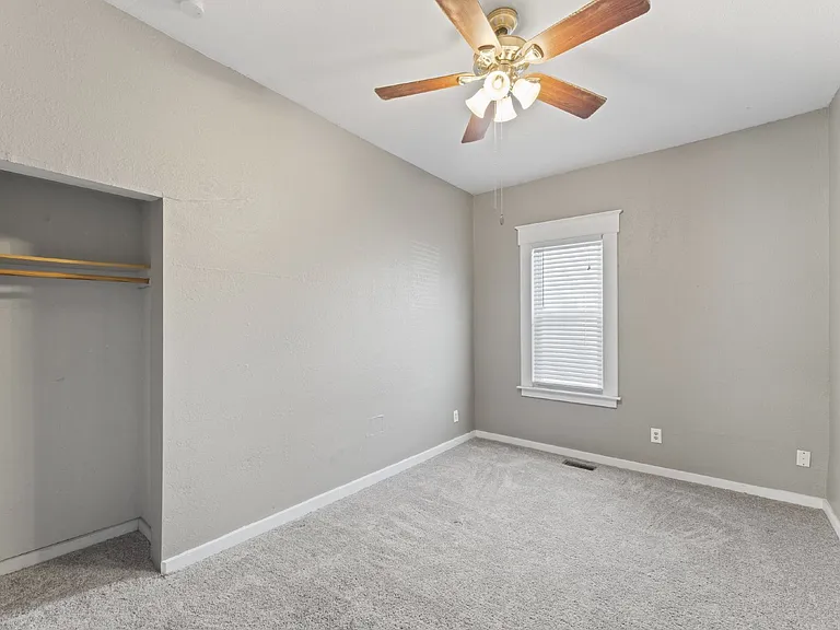 9436 Haskins St — Photo 20