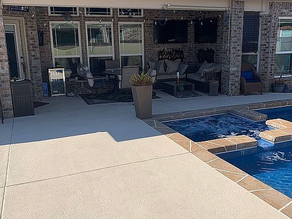 5th image of 9744 Amaranth Dr