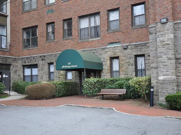 55 McKinley #D1-13, White Plains, NY 10606