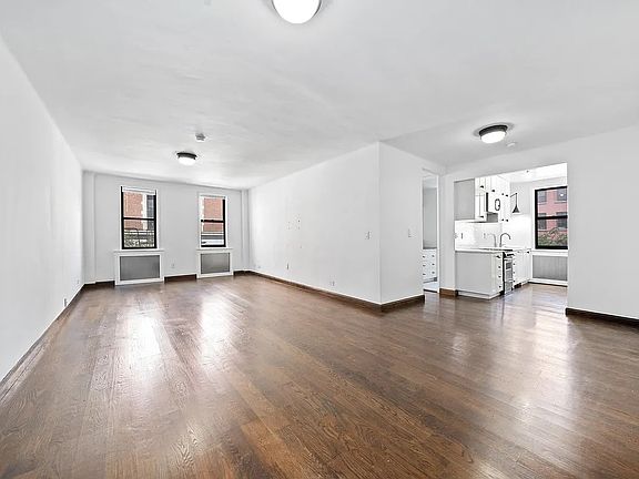 4th image of 885 10th Ave APT 4C
