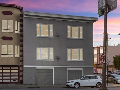 1208 8th Ave, San Francisco, CA, 94122