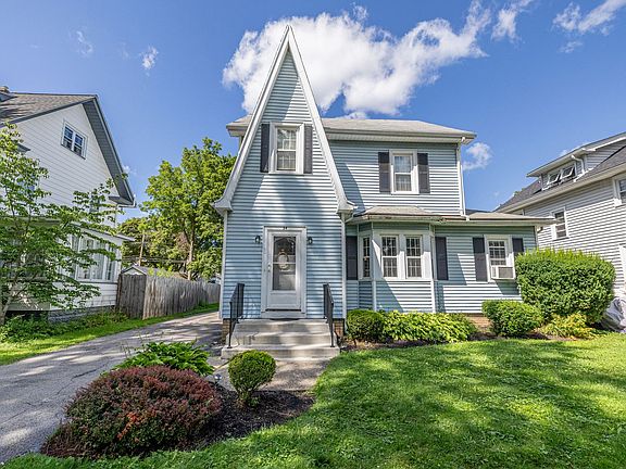2nd image of 54 Seminole Way