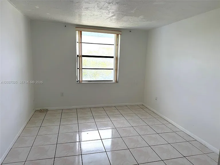 9440 Fontainebleau Blvd #406 — Photo 7