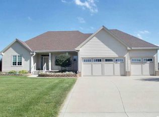 804 Brookside Dr, Jefferson, SD 57038