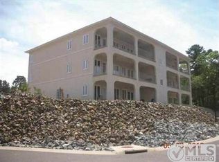 156 Seashore Pt, Hot Springs, AR 71913