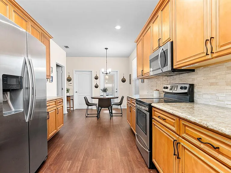 7916 SW 80th Dr — Photo 15