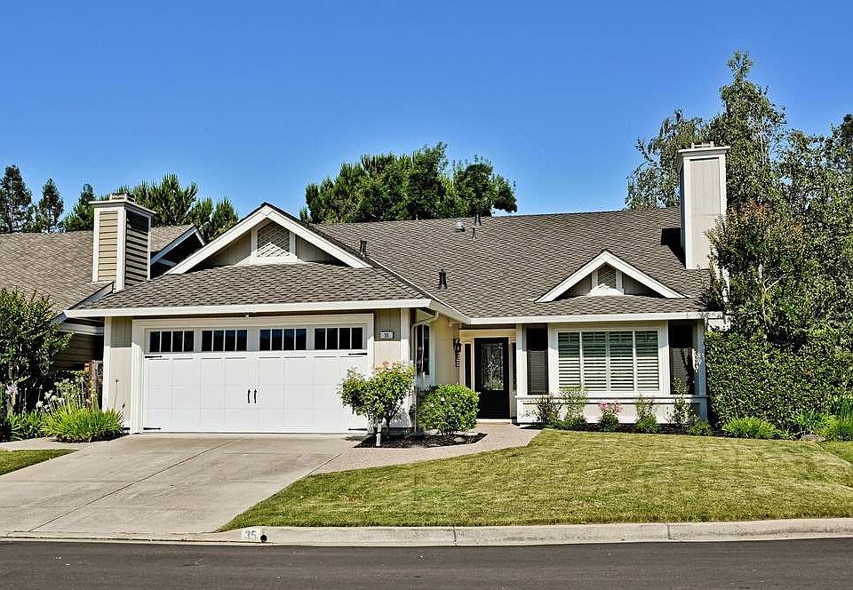 1st image of 35 Saint Tropez Ct