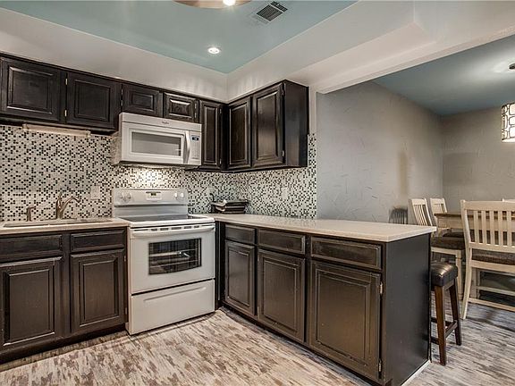 2nd image of 713 Pebble Beach Dr