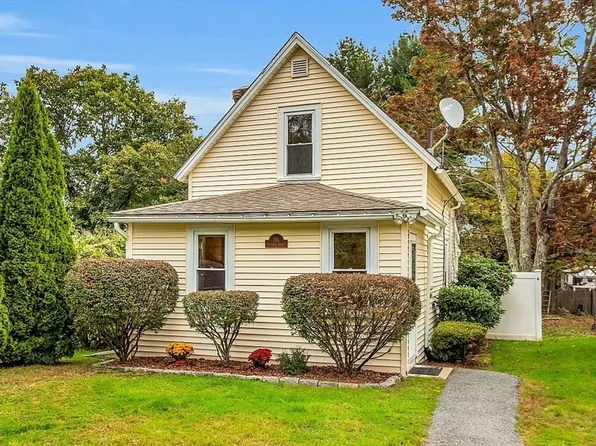 19-19 Stockton St #A, Boylston, MA 01505