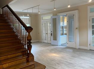 2142 Wilder Ave, Honolulu, HI 96822