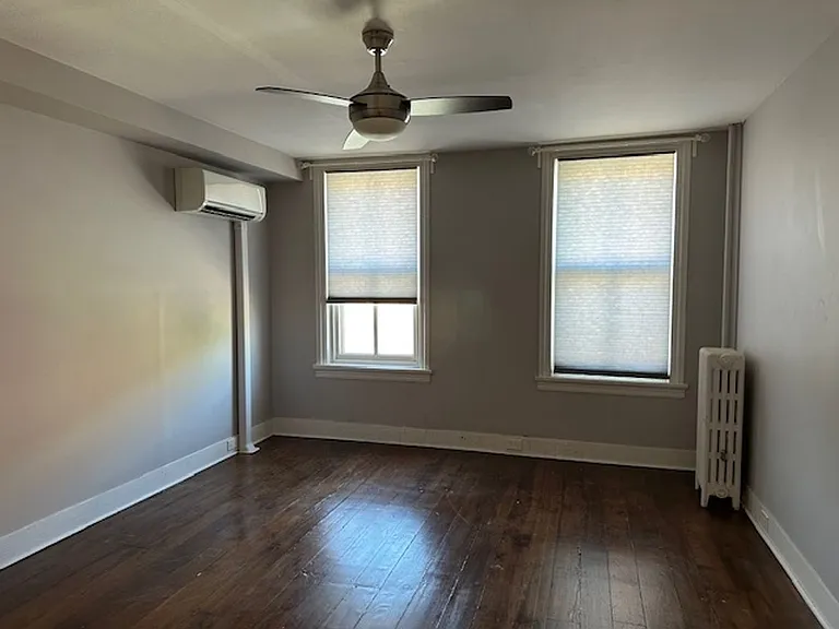 909 N 2nd St — Photo 11