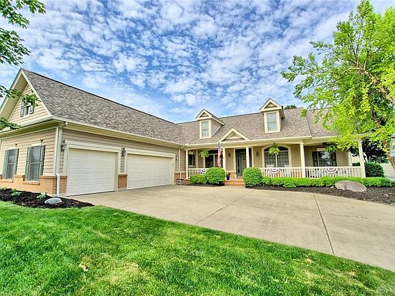 2nd image of 2839 Devonshire Ct