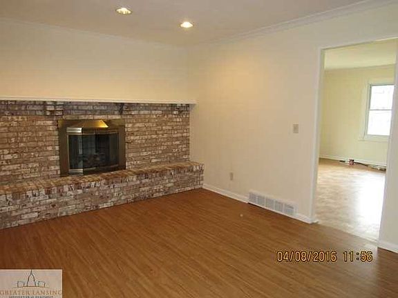 5th image of 4453 Arbor Dr
