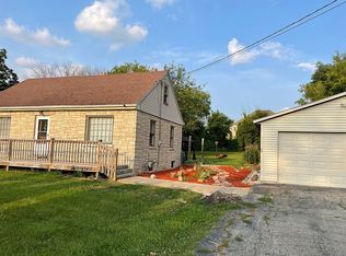 W220N5410 Town Line Rd, Menomonee Falls, WI 53051