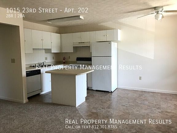 2nd image of 1015 23rd St APT 202