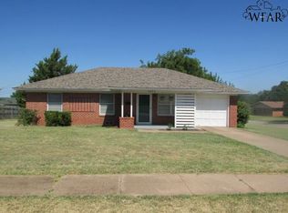 4800 Earl St, Wichita Falls, TX 76302