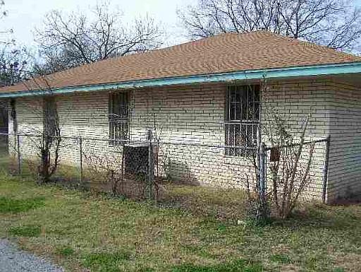 2nd image of 211 UPLAND DR