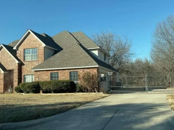 7609 Willowood Ct, Fort Worth, TX 76112