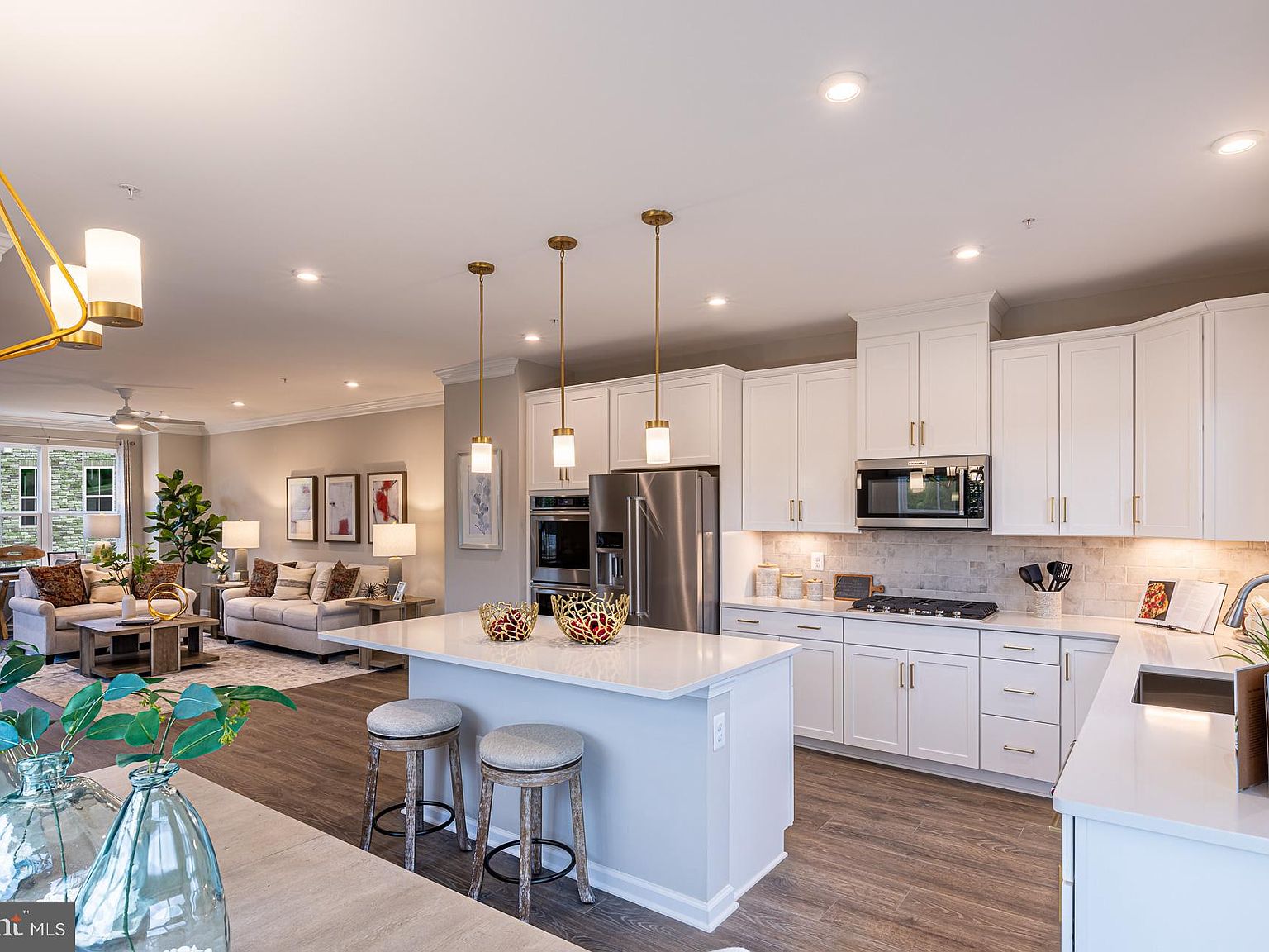 1809 Constellation Dr