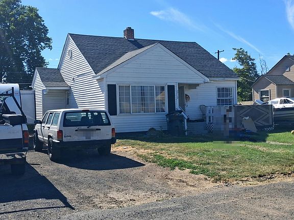 3rd image of 2712 3rd St