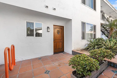 4344 Van Dyke Ave Photo 1