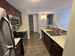 1720 Pembina Hwy #303 — Photo 3