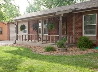 745 E Greenwood St, Springfield, MO 65807