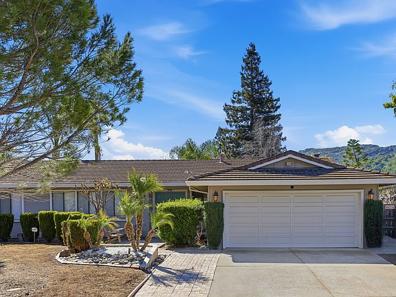 2nd image of 6945 Lenwood Way