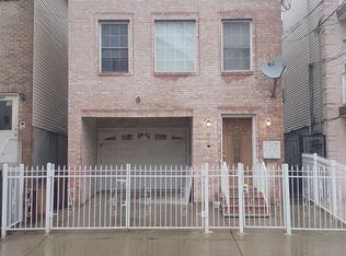 82 Van Nostrand Ave #1, Jersey City, NJ 07305