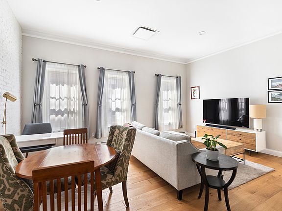 3rd image of 220 Atlantic Ave #2