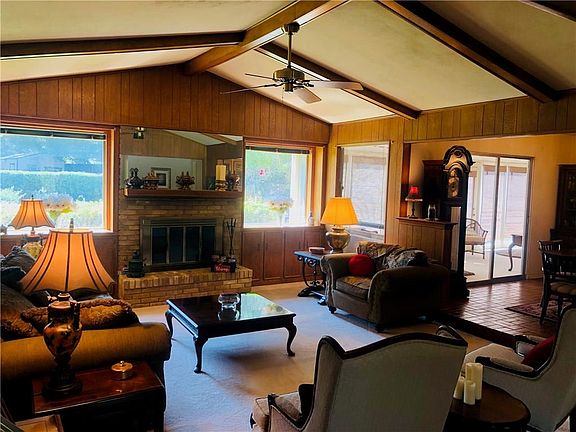 4th image of 4326 Meadowdale Ln