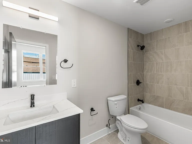 1903 Jackson St #1 — Photo 15