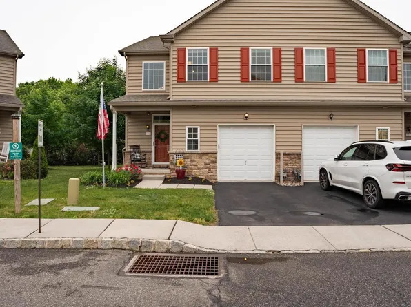 124 Nicoles Way, Morrisville, PA 19067