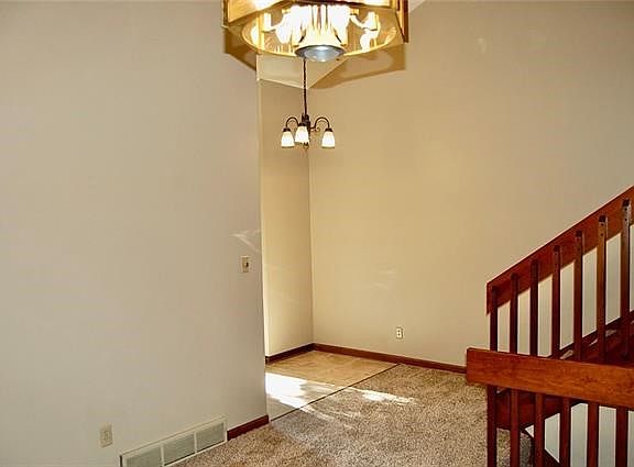 4th image of 3108 Lakeview Cir