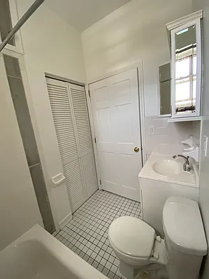 Rented by Compass | media 20