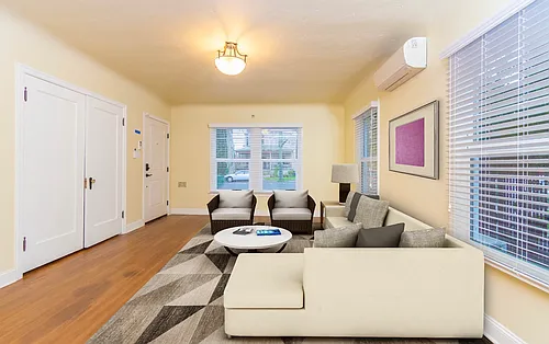 609 1/2 H St #609-1/2 Photo 1