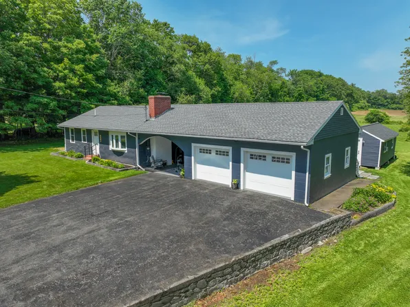 256 Hanscom Rd, Eliot, ME 03903