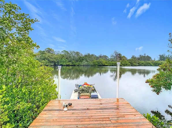 6959 Edgewater Dr, New Port Richey, FL 34652