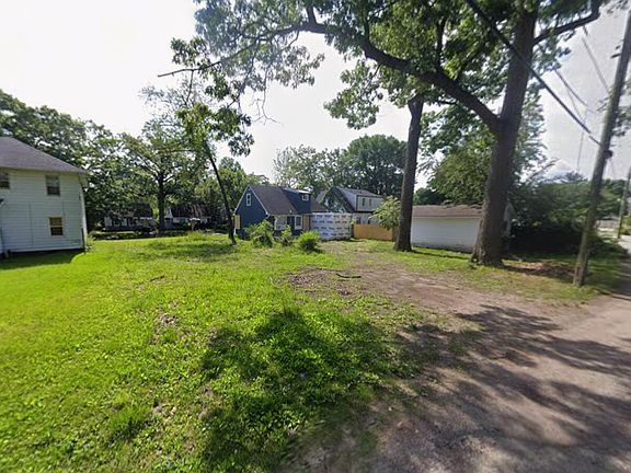 4th image of 1727 N Johnson St