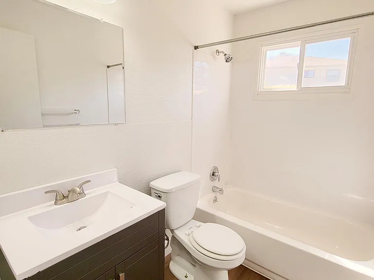 5822 Balsam Rd — Photo 6